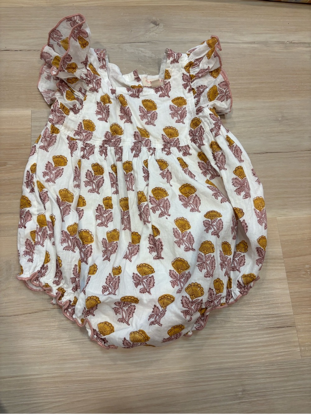 Pink Chicken floral bubble
